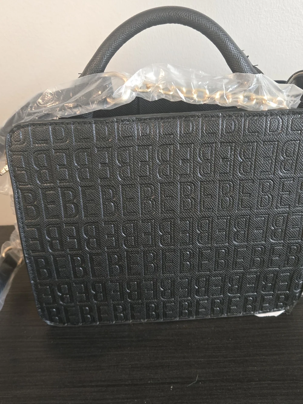 NWT bebe Thea Small Satchel Crossbody Bag Black Gold Logo Card Case